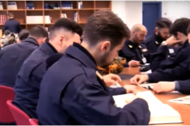 Concorso pubblico, per esame, a 1650 posti per allievo Agente della Polizia di Stato